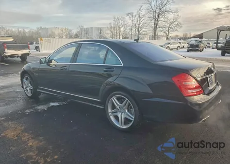 2011 Mercedes-Benz S 63 Amg z USA, uszkodzony, nr VIN WDDNG7EB1BA377153